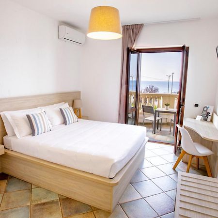 Hotel Corallo Santa Maria al Bagno Zewnętrze zdjęcie